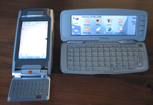 Nokia 9300 communicator and Sony Ericsson P910 face on comparison
